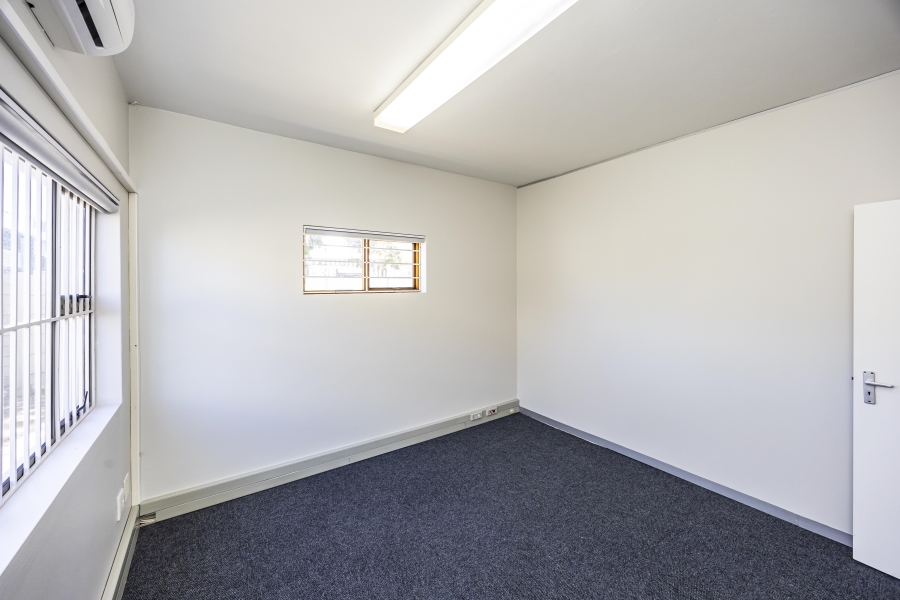 To Let Commercial Property for Rent in Berea Eastern Cape